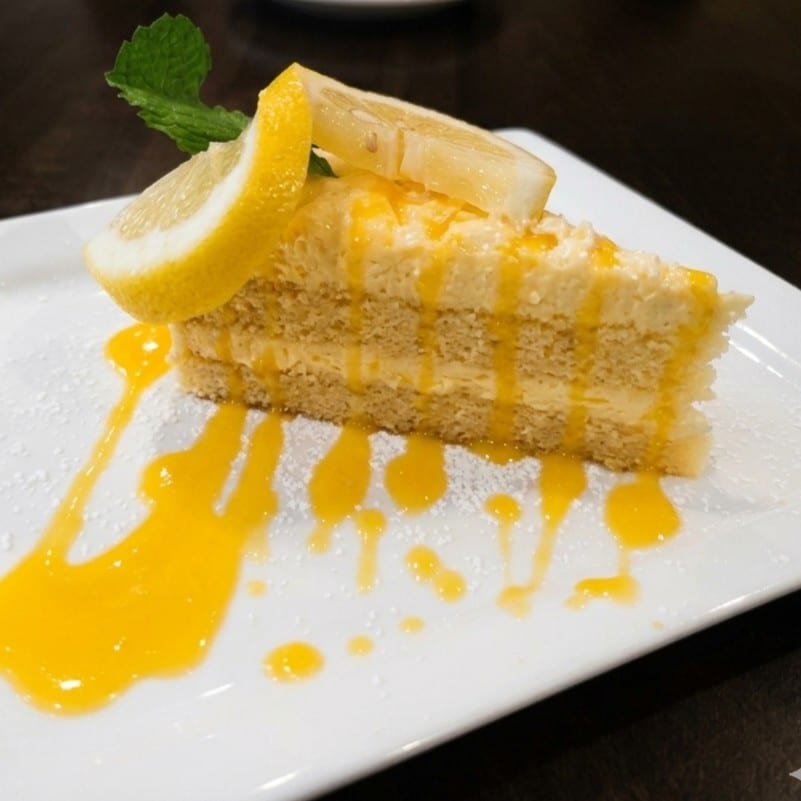 Limoncello Cake.